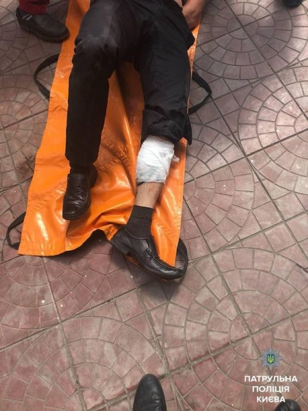 В Киеве полицейские подстрелили мужчину