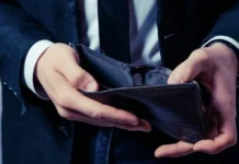 Банкротство физических лиц в Москве: особенности и плюсы процедуры